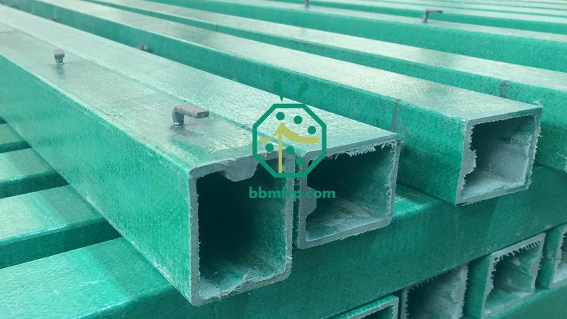 Fiberglass square tube used for fiberglass marker post production